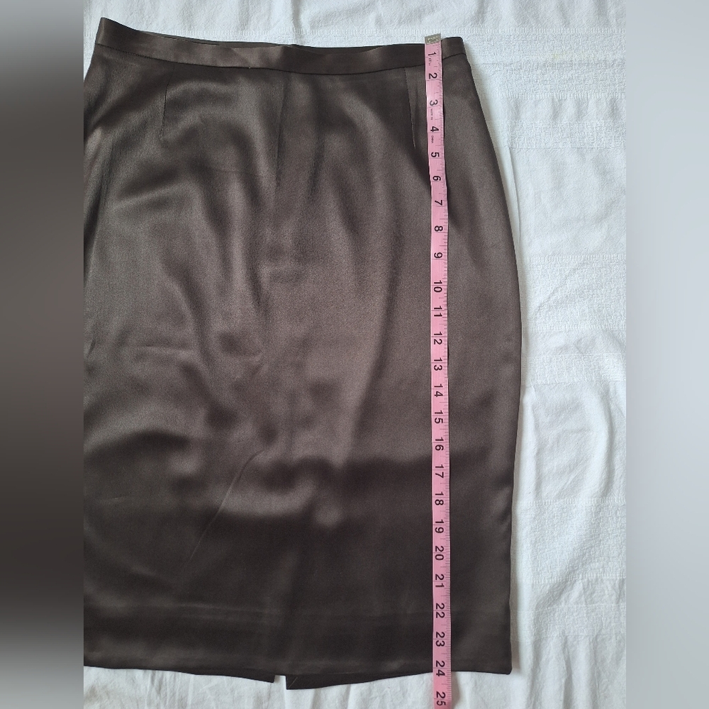 DOLCE& GABBANA Classic Black Pencil Skirt - Picture 5 of 10